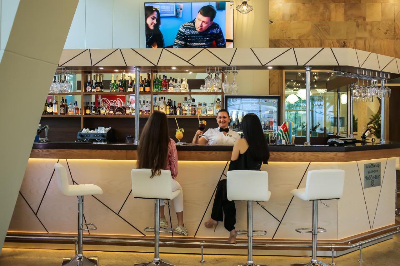 גגרה Amza Park Hotel מראה חיצוני תמונה